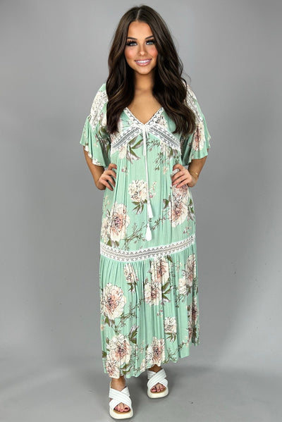 LD-A {Spring Breeze} "UMGEE" Mint Floral Dress with Crochet Detail