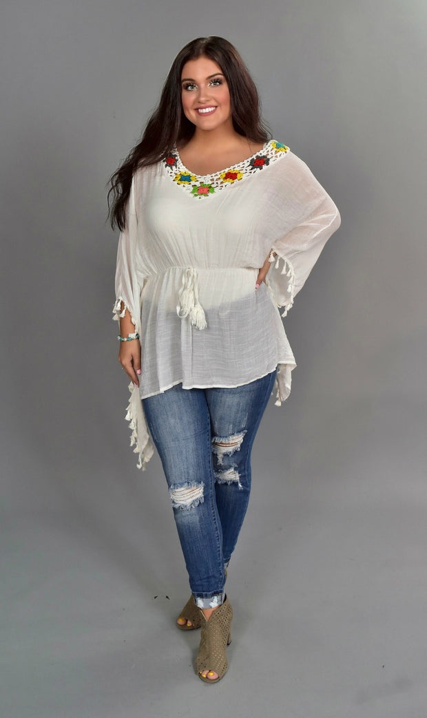 SD-A {Like Your Style} White Detailed Tunic with Tassels
