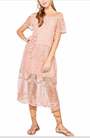 OS-A {Looking Suave} Mauve Lace Detailed Dress w/Lining