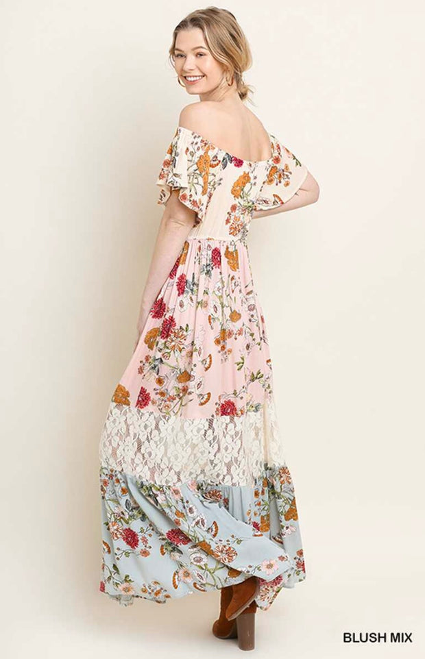 LD-D {Feel The Romance} "UMGEE" Floral Maxi Dress with Lace Detail