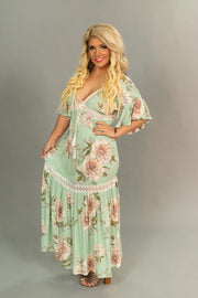 LD-A {Spring Breeze} "UMGEE" Mint Floral Dress with Crochet Detail